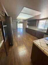 60 Marks Dr in Hollister, CA - Building Photo - Building Photo