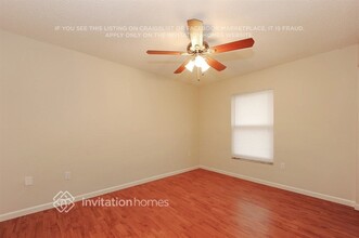 7325 Claries Dr in Sarasota, FL - Building Photo - Building Photo