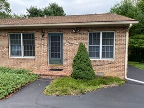 104 E Poplar St, Unit 104 in Hagerstown, MD - Building Photo - Building Photo