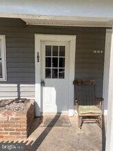 202 S Samuel St in Charles Town, WV - Building Photo - Building Photo