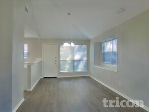 7102 Tara Blue Ridge Dr in Richmond, TX - Building Photo - Building Photo