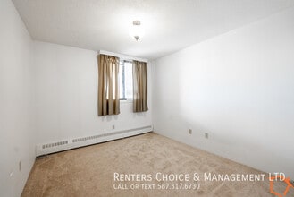 Downtown Condo Complex with Gym, Elevator & Parkade in Lethbridge, AB - Building Photo - Building Photo