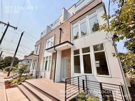 505 11th Ave E in Seattle, WA - Building Photo
