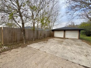 820 S Blanco St in Lockhart, TX - Building Photo - Building Photo