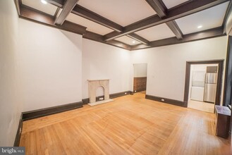 2008 Spruce St in Philadelphia, PA - Building Photo - Building Photo