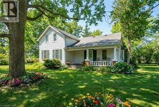 6260 Guelph Line in Burlington, ON - Building Photo - Building Photo