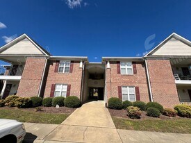 1711 Renwick Dr in Fayetteville, NC - Building Photo