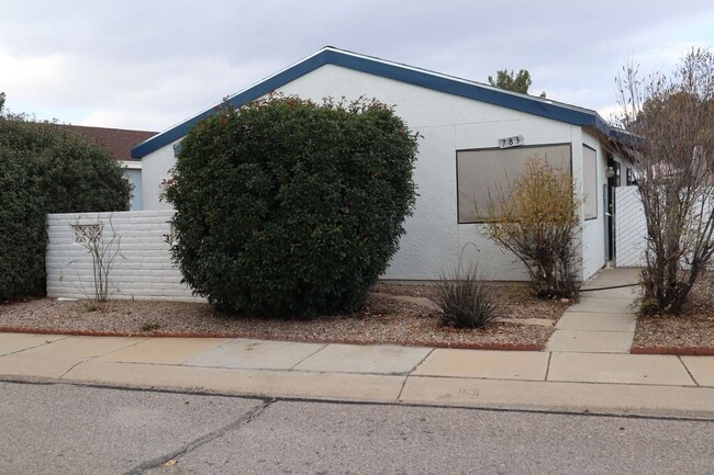 property at 783 S Sunset Vista Dr