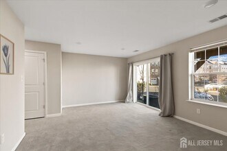 905 Chalmers Ln in Monroe Township, NJ - Building Photo - Building Photo