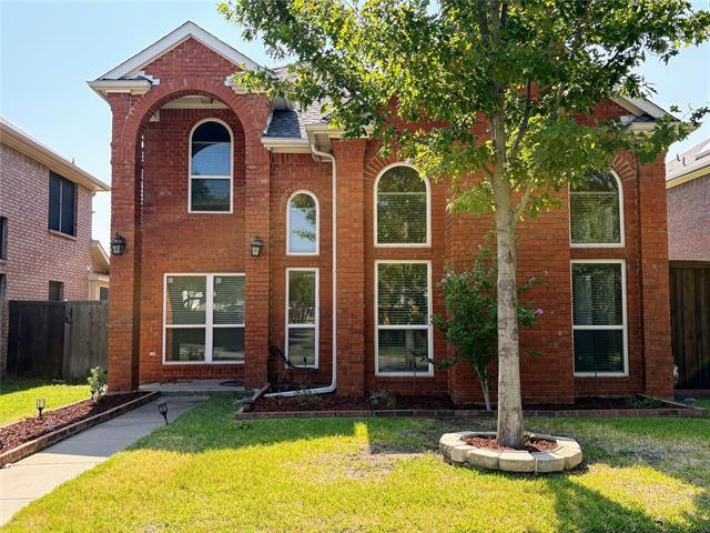property at 512 Woodlake Dr