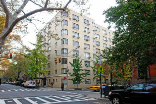 100 Remsen St Apartments