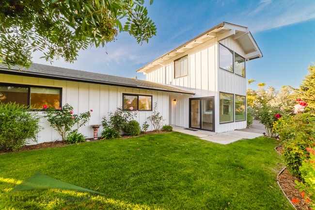 2760 Lone Jack Rd in Encinitas, CA - Building Photo - Building Photo