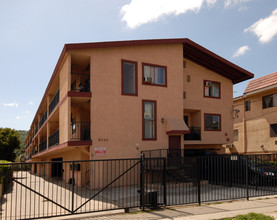 5010 Echo St in Los Angeles, CA - Foto de edificio - Building Photo