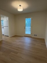 1035 Brenton Dr NW in Kennesaw, GA - Foto de edificio - Building Photo
