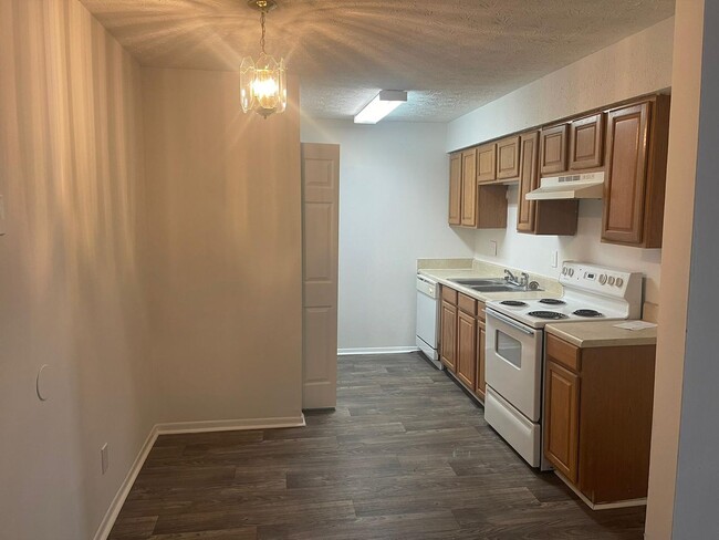 property at 2514 S Seale Rd