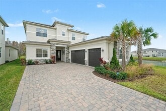 32423 Rosewood Meadow Ln in Wesley Chapel, FL - Foto de edificio - Building Photo