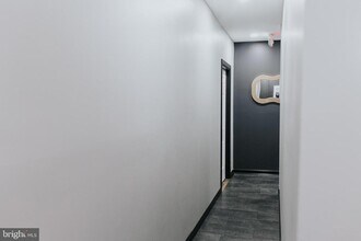 2511 Madison Ave in Baltimore, MD - Building Photo - Building Photo