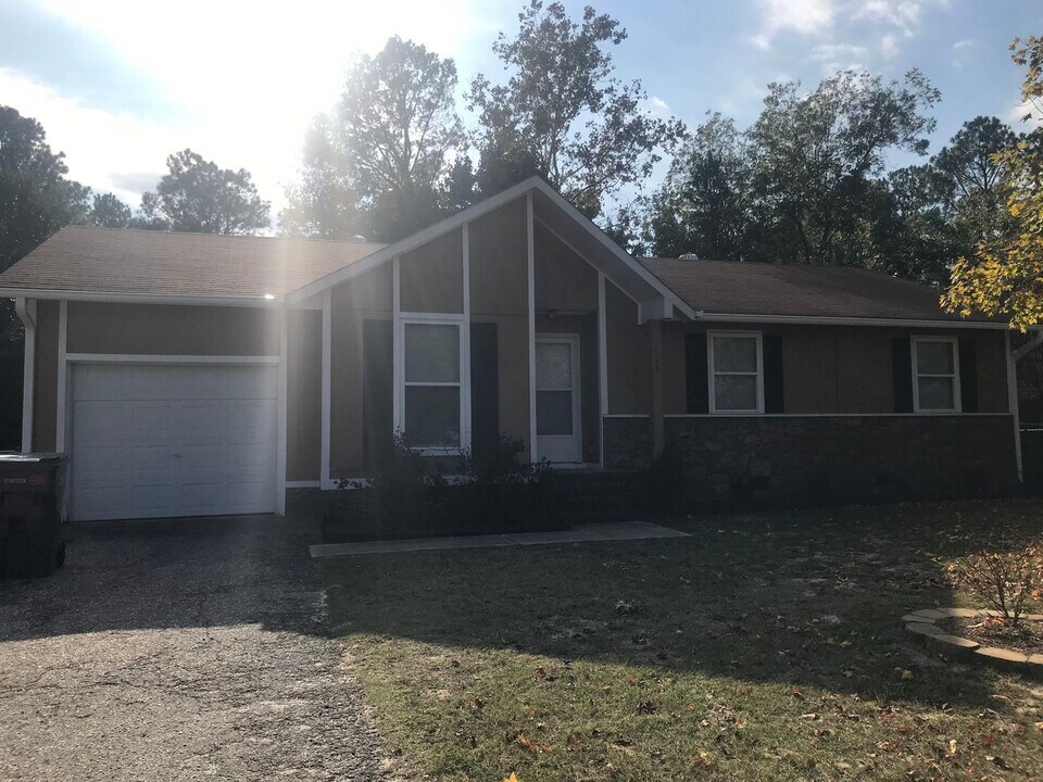 803 Algood Ave in Hope Mills, NC - Building Photo