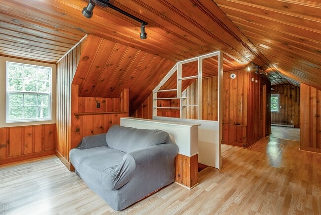 property at 321-325 Pine Ridge Rd