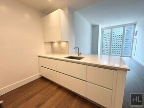 East 44th Street in New York, NY - Building Photo - Building Photo