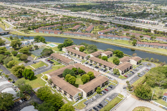 Cutler Creek Village Condominiums in Cutler Bay, FL - Building Photo - Building Photo