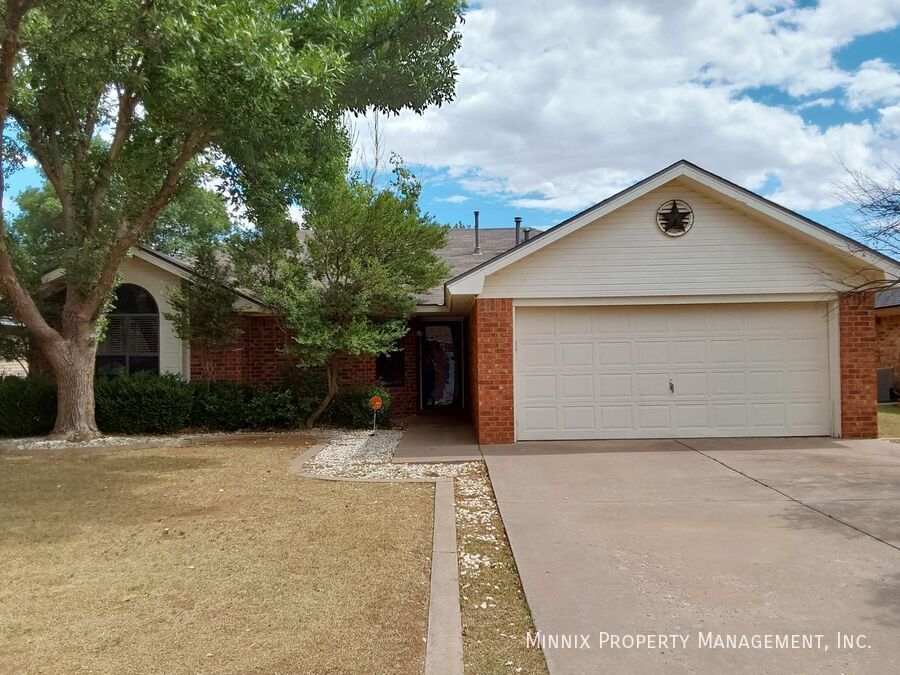 5911 72nd St in Lubbock, TX - Building Photo