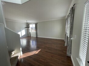 1565 Iratcabal Dr in Sparks, NV - Building Photo - Building Photo