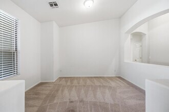8407 West Myrtle Ave in Glendale, AZ - Building Photo - Building Photo