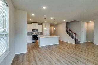 315 Crescent Ave in Melissa, TX - Building Photo - Building Photo