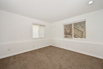 8532 Ashworth Ave N in Seattle, WA - Building Photo - Building Photo