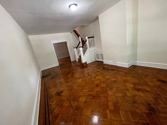 property at 3307 N 18th St