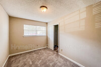 2539 Daly Dr photo'