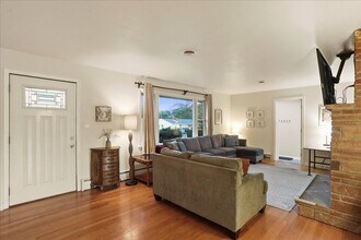 13715 Dixie Dr, Unit Full Home in Hagerstown, MD - Foto de edificio - Building Photo