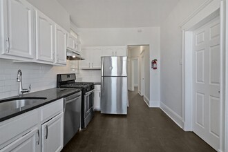 1211 Central Ave in Union City, NJ - Foto de edificio - Building Photo
