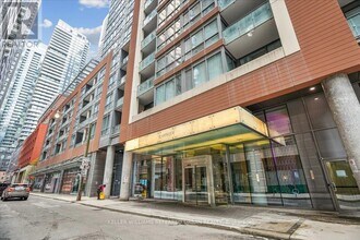 8-2608 Mercer St in Toronto, ON - Building Photo - Building Photo