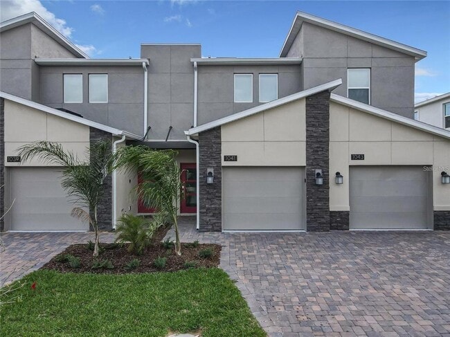 property at 1041 Splash Shot Pl