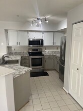20 Sandstone Ct, Unit Annapolis Overlook in Annapolis, MD - Building Photo - Building Photo