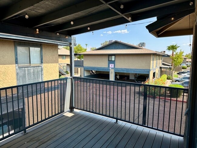 286 W Palomino Dr in Chandler, AZ - Foto de edificio - Building Photo