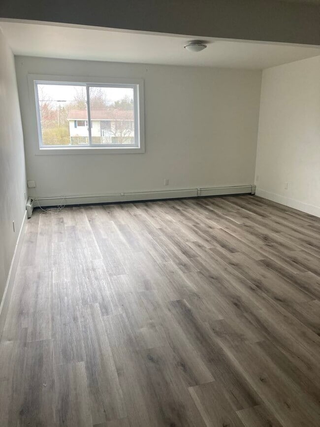 190 Oakdene Ave in Kentville, NS - Building Photo - Building Photo
