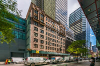 155 E 52nd St in New York, NY - Building Photo - Building Photo