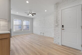 1633 W Chase Ave in Chicago, IL - Building Photo - Building Photo