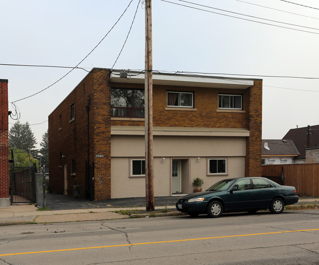 473 Melvin Ave in Hamilton, ON - Building Photo - Building Photo