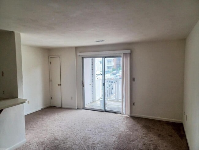 1211 University Terrace in Blacksburg, VA - Building Photo - Building Photo
