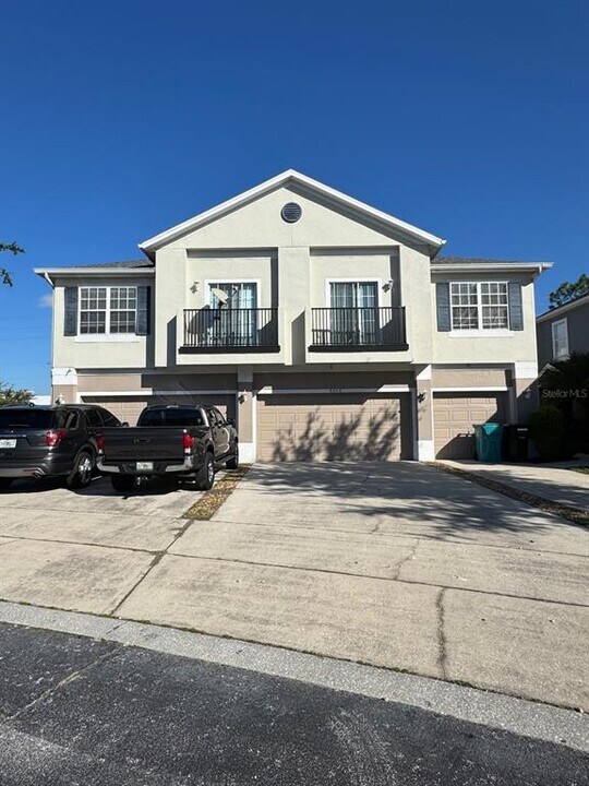 6404 S Goldenrod Rd in Orlando, FL - Building Photo