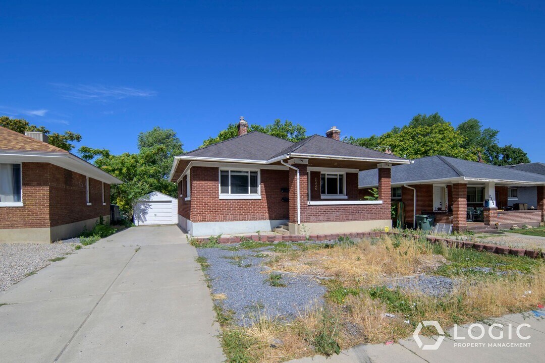 2335 Harrison Blvd in Ogden, UT - Building Photo