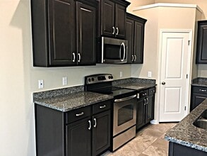 42 Sand Valley Ct in Pooler, GA - Building Photo - Building Photo