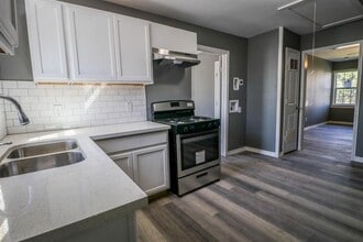 6507 England St in Houston, TX - Building Photo - Building Photo