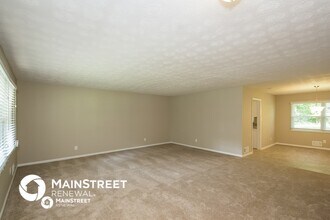 6207 Newberry Ln in Riverdale, GA - Building Photo - Building Photo