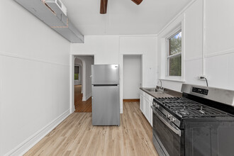 1318 W Catalpa Ave in Chicago, IL - Building Photo - Building Photo