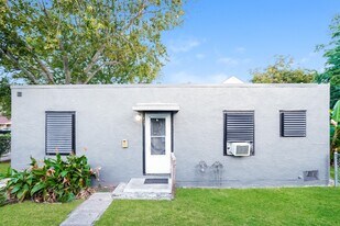 117 6th Ave N in Texas City, TX - Building Photo